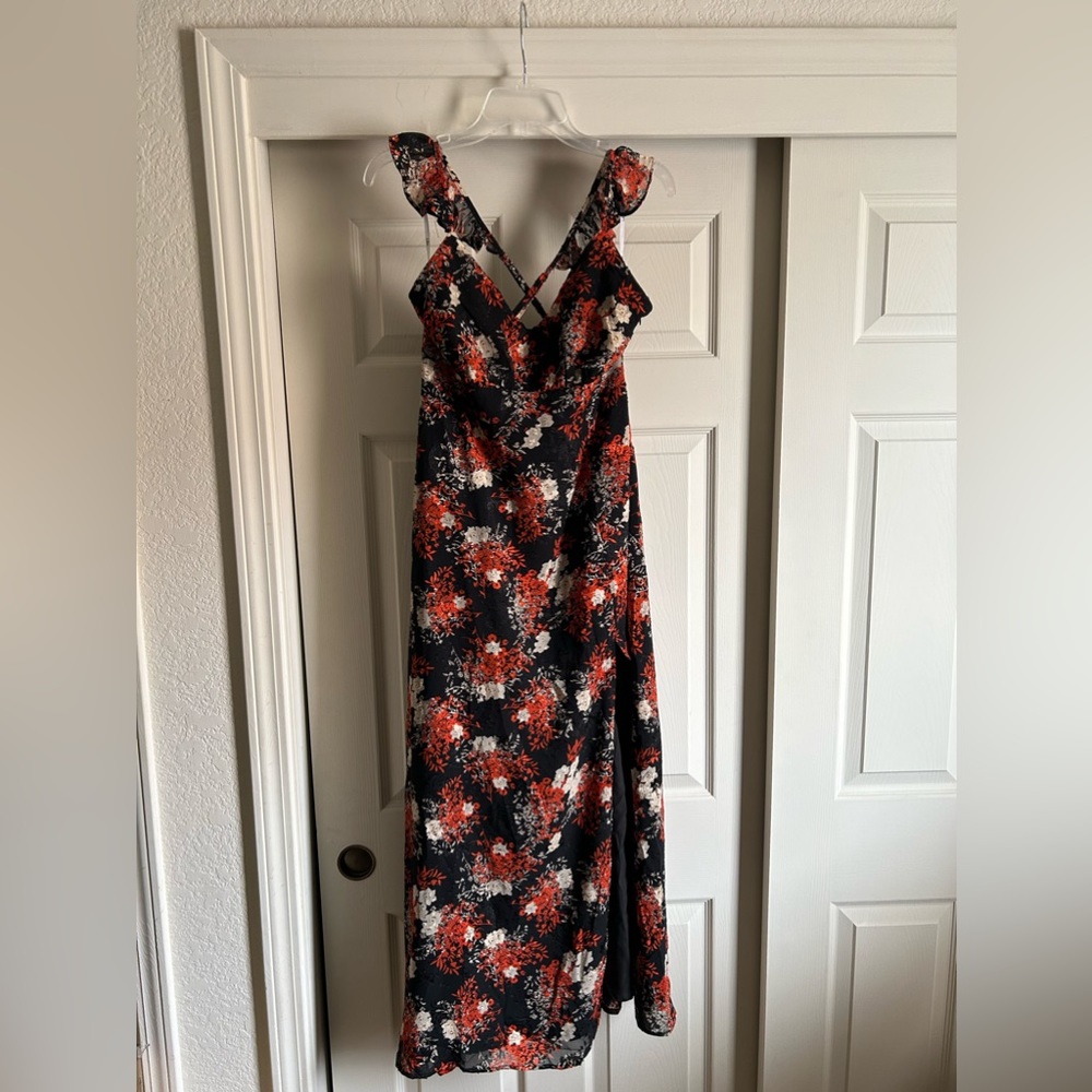 Lulu’s Floral Maxi Dress